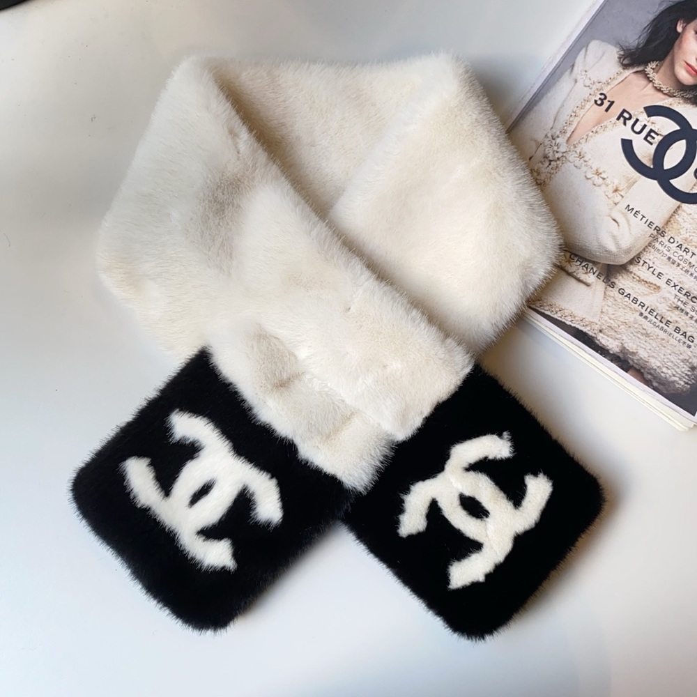 CHANEL Black and White Fur Scarf